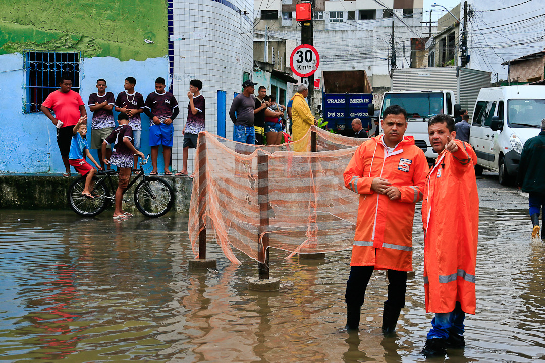 Defesa Civil estadual atua em apoio aos municípios devidos às fortes chuvas em Sergipe